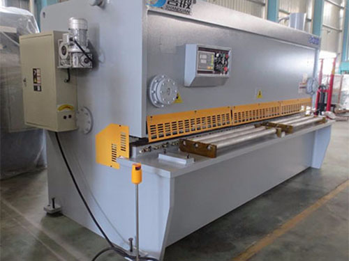 不銹鋼剪板機(jī)